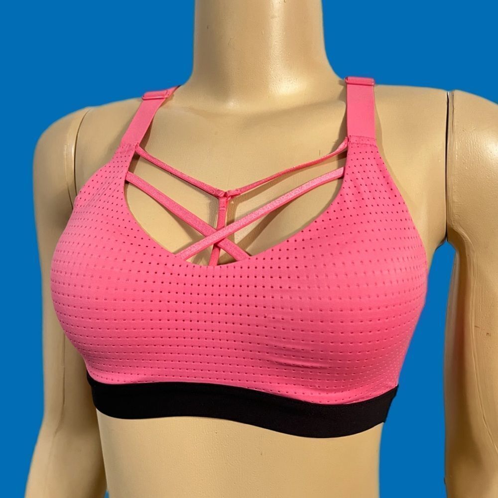 Victoria’s Secret Sport padded Strappy Front Racerback sport bra Coral 32B